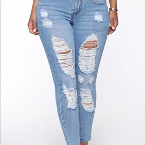 Distressed skinny jeans - Fashion Nova
